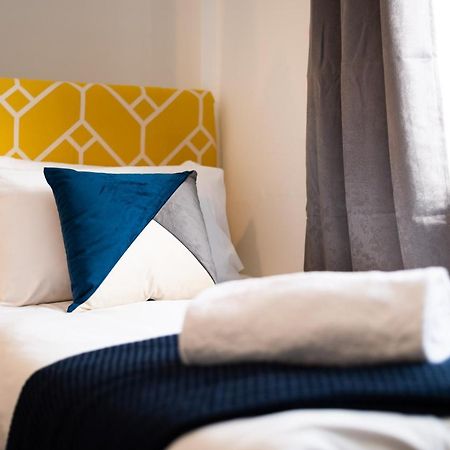 City Centre, Parking, Smart Tv'S In All Rooms Swansea Exteriér fotografie