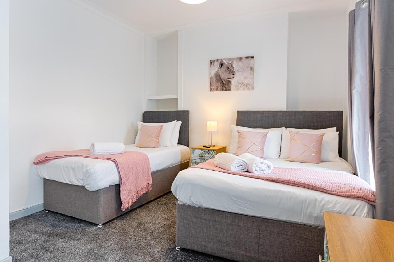 City Centre, Parking, Smart Tv'S In All Rooms Swansea Exteriér fotografie