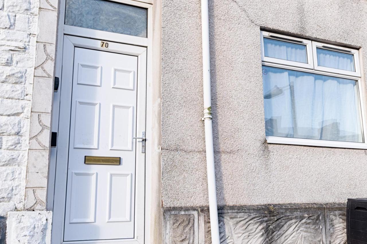 City Centre, Parking, Smart Tv'S In All Rooms Swansea Exteriér fotografie