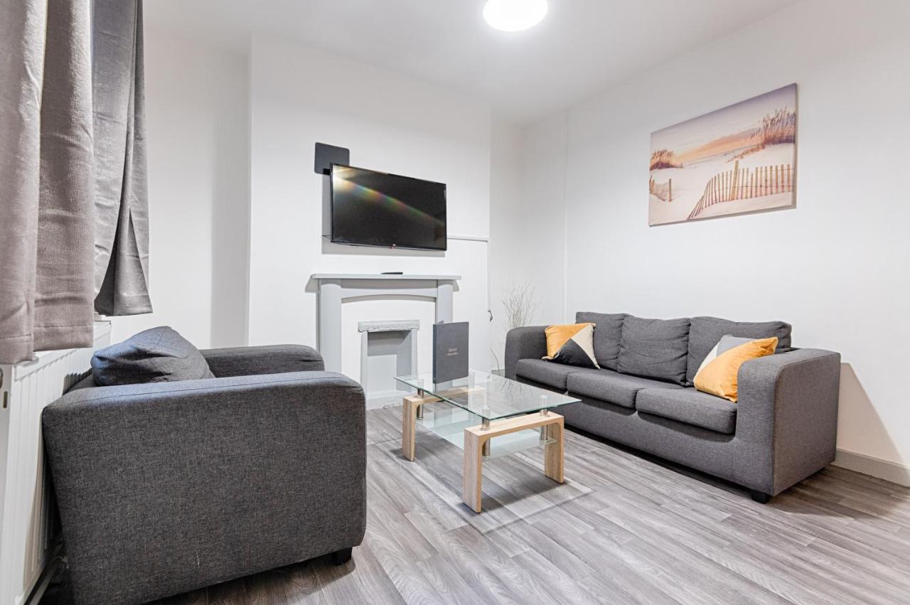 City Centre, Parking, Smart Tv'S In All Rooms Swansea Exteriér fotografie